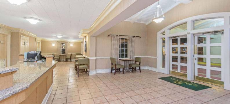 品质酒店及套房(Quality Inn & Suites)图片