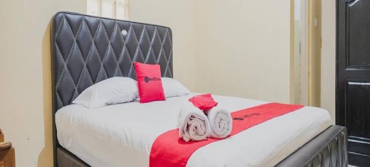 红多兹伊斯兰酒店-近优素福毛拉纳体育场(RedDoorz Syariah Near Stadion Maulana Yusuf)图片