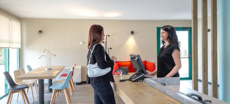 宜必思佩皮尼昂里沃萨尔特酒店(Ibis Perpignan Rivesaltes)图片