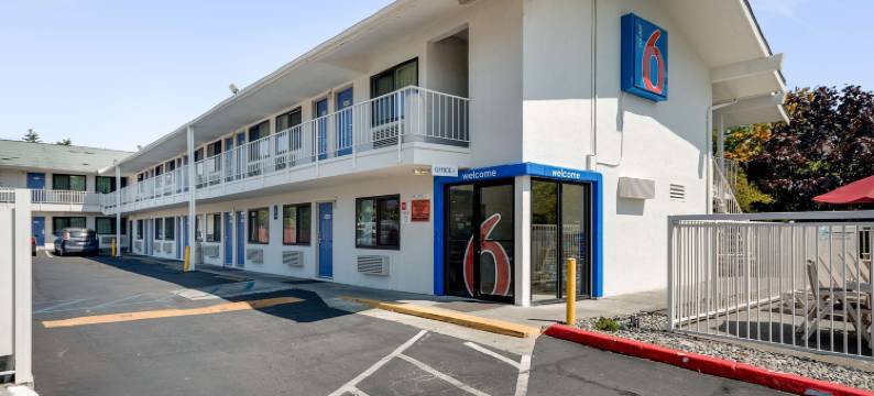 贝灵厄姆6号汽车旅馆(Motel 6 Bellingham, WA)图片