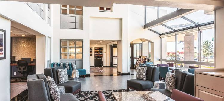 科罗拉多斯普林斯北拉昆塔温德姆套房酒店(La Quinta Inn & Suites by Wyndham Colorado Springs North)图片