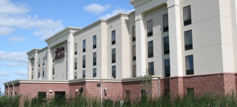 布鲁金斯欢朋套房酒店(Hampton Inn & Suites Brookings)图片