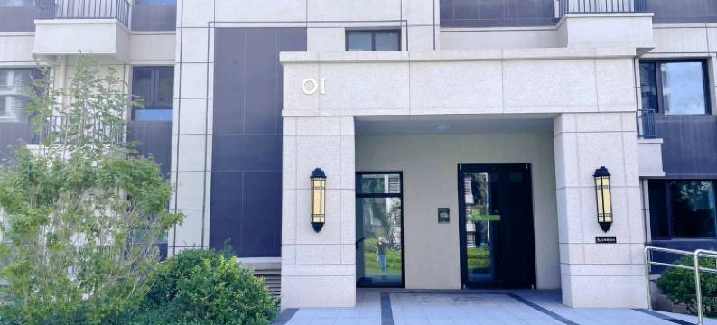 近海三室日租房公寓(环山路分店)图片