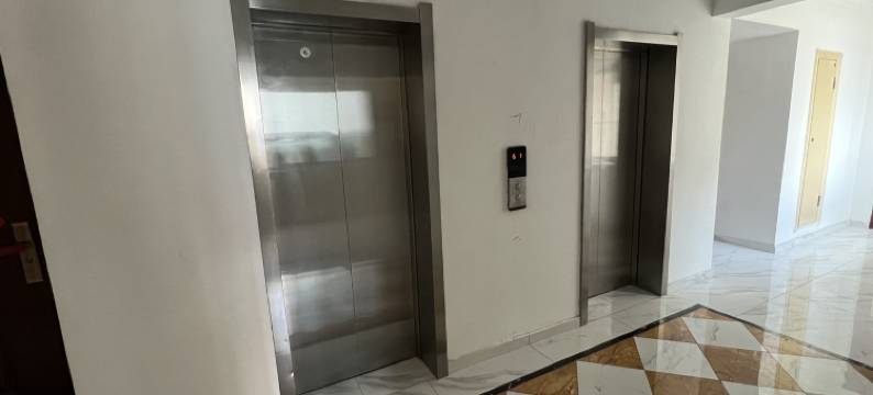 灬房东烈酒灬公寓(宏平路分店)图片