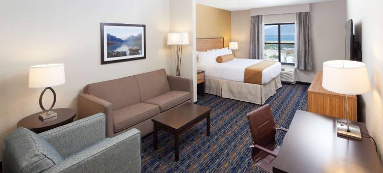 鲍尔森里奇沃特红狮套房酒店(Red Lion Ridgewater Inn & Suites Polson)图片