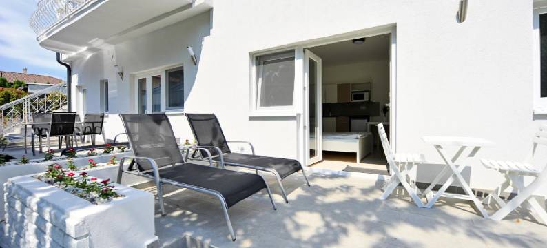 希欧福克奥利弗别墅1号公寓(Villa Oliver 1 Siófok)图片