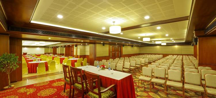 锡鲁万纳塔普拉姆经典萨洛瓦门廊酒店(Classic Sarovar Portico Trivandrum)图片