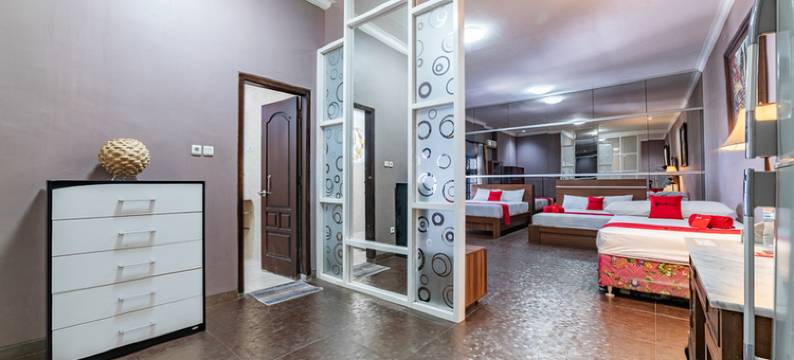 红多兹伊斯兰酒店-近玛琅RRI(RedDoorz Syariah Near Rri Malang)图片