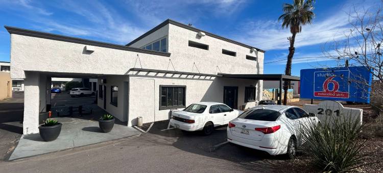 亚利桑那州瓦丘卡堡谢拉维斯塔 Studio 6 酒店(Studio 6 Sierra Vista, AZ – Fort Huachuca)图片