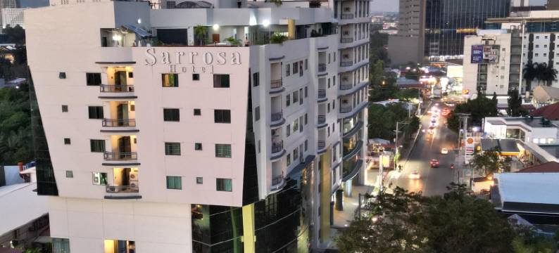 萨罗萨国际大酒店(Sarrosa International Hotel and Residential Suites)图片