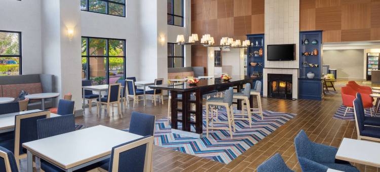 长岛花园城市希尔顿欢朋酒店(Hampton Inn by Hilton Garden City Long Island)图片