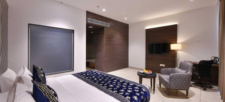 会所酒店摩尔比(Clubhouse by CheckIn Hotel Morbi)图片