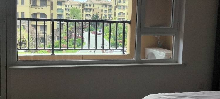 爱莲湾海边海水浴场海景度假公寓(滨海大道分店)图片