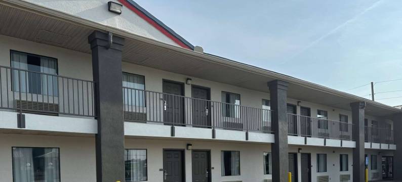 门罗速8酒店(Super 8 by Wyndham Monroe)图片