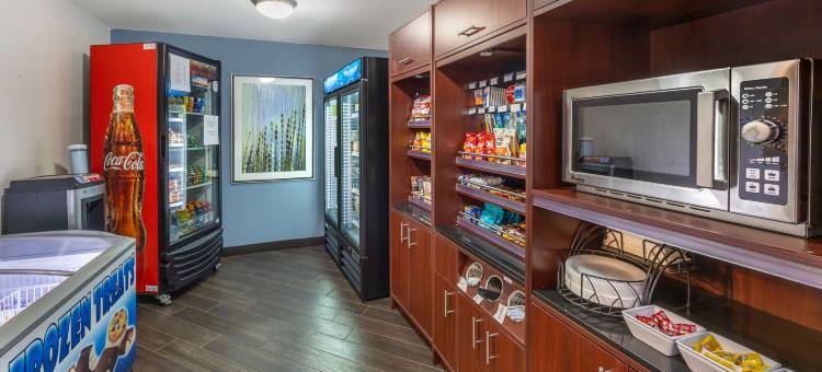 北拉斯维加斯贝斯特韦斯特优质酒店(Best Western Plus North Las Vegas Inn  Suites)图片