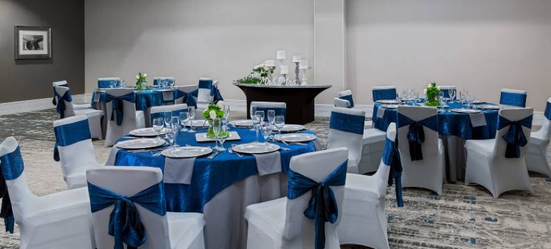 亨茨维尔机场福朋喜来登酒店(Four Points by Sheraton Huntsville Airport)图片