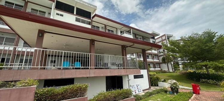 位于萨马尔岛巴巴克地区的1卧室公寓-平方米|带1个独立浴室(Studio Executive with Balcony, Beach Resort, Davao)图片