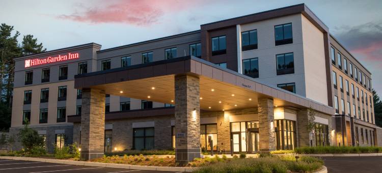 波士顿坎顿希尔顿花园酒店(Hilton Garden Inn Boston Canton)图片