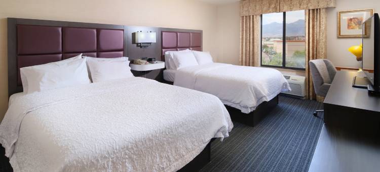 希尔顿欢朋酒店-谢拉维斯塔(Hampton Inn Sierra Vista)图片