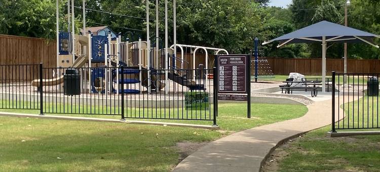 BEAUTIFUL REMODELED WITH HIGH END FURNISHINGS 3 BR/2B HOME IN BURLESON TX!图片