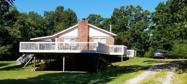 Beaver Lake Retreat near Rogers, Arkansas图片