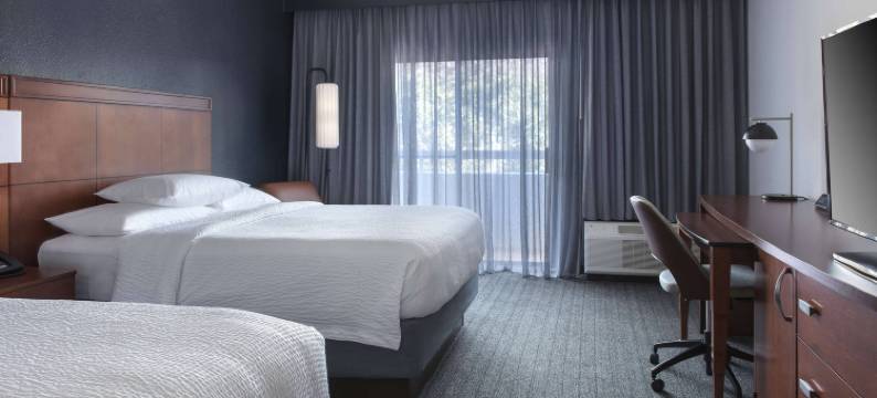 诺沃克万怡酒店(Courtyard Norwalk)图片