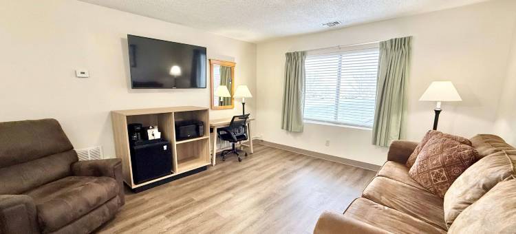 萨利纳风景山区温德姆速8酒店(Super 8 by Wyndham Salina/Scenic Hills Area)图片