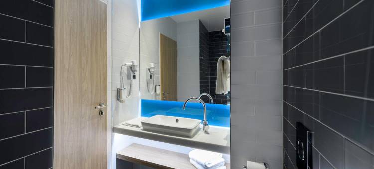 慕尼黑机场艾丁智选假日酒店(Holiday Inn Express MUNICH AIRPORT - ERDING by IHG)图片