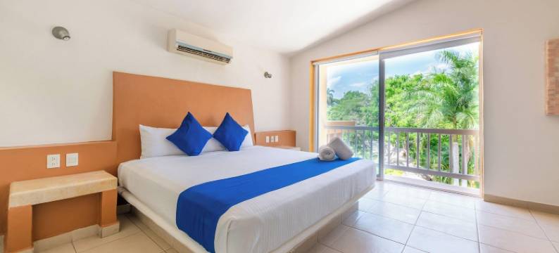 伊克基普拉斯酒店(Hotel Ixzi Plus)图片