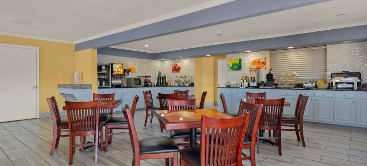 都柏林品质套房酒店(Quality Inn & Suites Dublin)图片