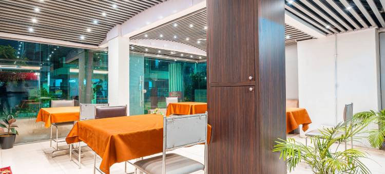 Treebo 银公寓(Treebo Silver Apartment)图片