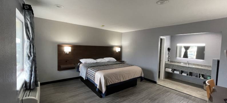 雷吉汽车旅馆(Ridge Motel)图片