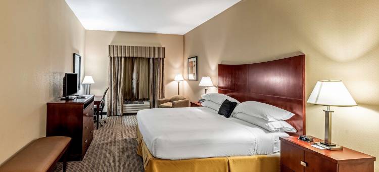 矿泉井城红狮套房酒店(Red Lion Inn & Suites Mineral Wells)图片