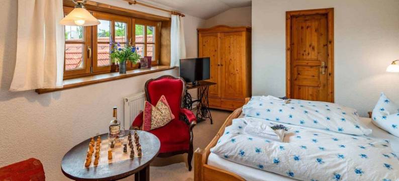 兰德吉特瓦尔德贝格酒店(Landhotel Gut Wildberg)图片