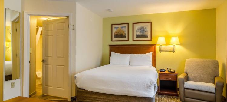 Candlewood Suites 杰克逊维尔东美林路 by IHG(Candlewood Suites Jacksonville East Merril Road)图片