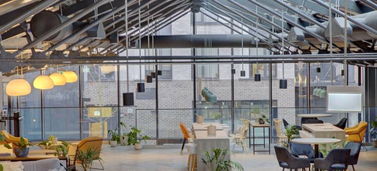 天命学生 - 阿迪点(Destiny Student - Ardee Point)图片