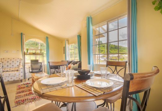 Casia Villa Hotel Overview