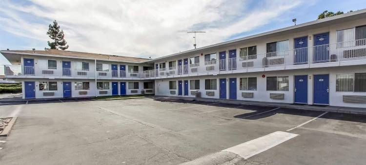 Super 8 by Wyndham Santa Clara(Super 8 by Wyndham Santa Clara)图片