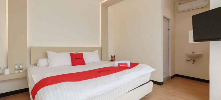 红多兹Plus酒店-近棉兰2号千禧ICT中心(RedDoorz Plus Near Millenium Ict Centre Medan 2)图片