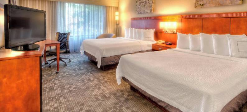 孟菲斯日耳曼敦万怡酒店(Courtyard Memphis Germantown)图片