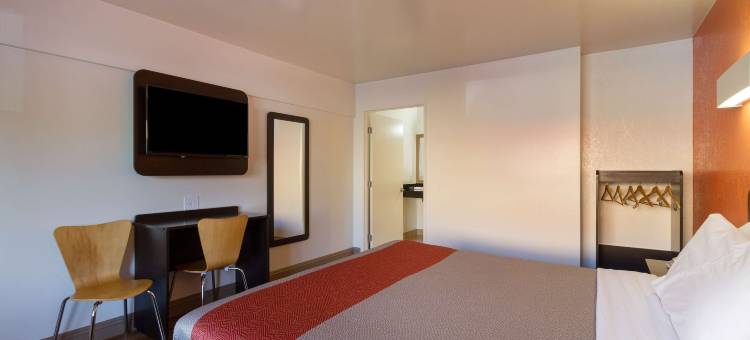 克莱尔蒙特6号汽车旅馆(Motel 6 Claremont, CA)图片