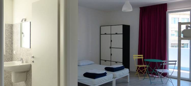奥斯特罗遇见加尔拉克旅舍(Ostello Meet Gardalake Hostel)图片
