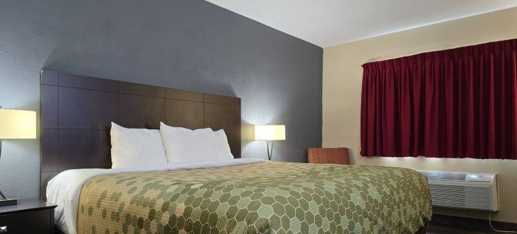 梅森市 - 克利尔湖伊克诺旅馆套房(Econo Lodge Inn & Suites Mason City - Clear Lake)图片