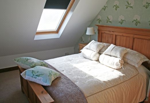 Avon Lodge Hotel Overview