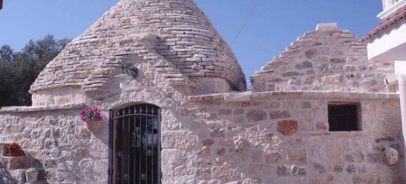 里索拉费利伽图里索托乐斯特尔酒店(L'Isola Felice e Trulli Sotto le Stelle)图片