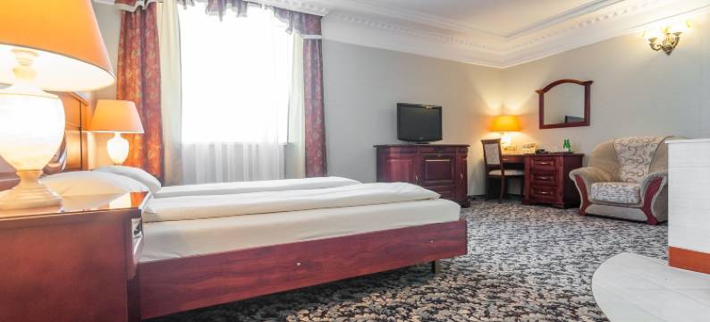 温莎皇宫酒店(Hotel Windsor w Jachrance)图片