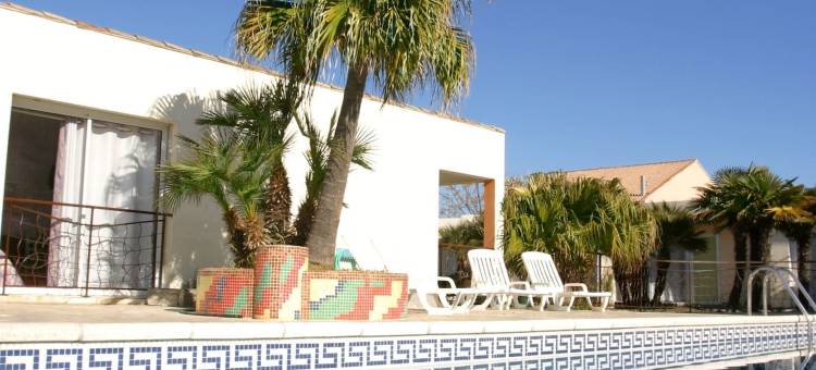 帕拉瓦海滩艾墨里奇酒店(Amerique Hotel Palavas - Piscine - Plage)图片