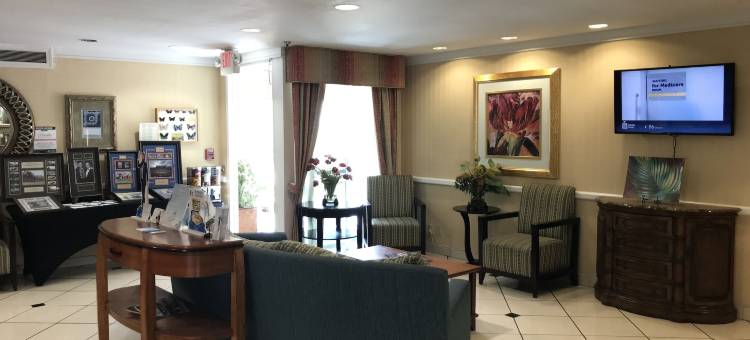 盖恩斯维尔 I-75 呗盟酒店(Baymont by Wyndham Gainesville I-75)图片