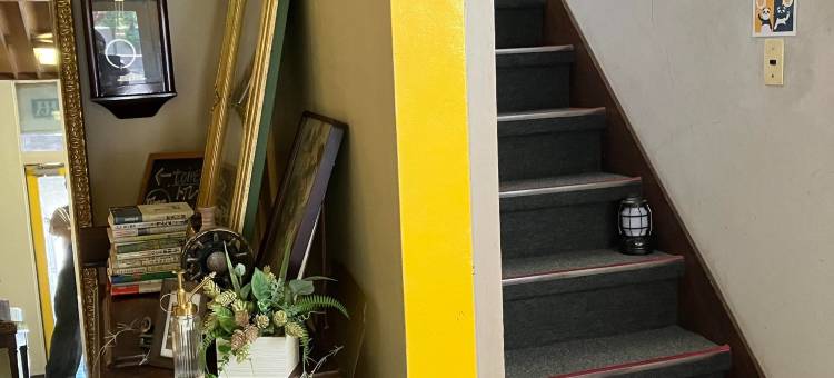 位于城下町中心的怀旧美味迷你酒店，肉质鲜美。(A Nostalgic and Tasty Mini Hotel Located in the mi)图片