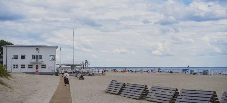 帕尔努的鲍勃W(Bob W Pärnu)图片